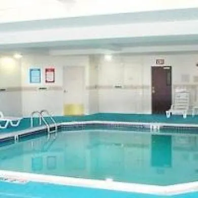 Courtyard By Marriott Portland North Hotel 3*,