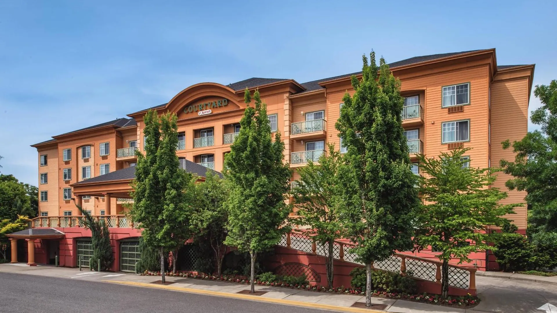 Courtyard By Marriott Portland North Hotel 3*,  United States
